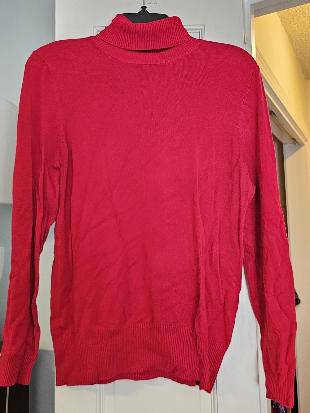 4/$25 Ann Taylor Vibrant Red Turtleneck Sweater